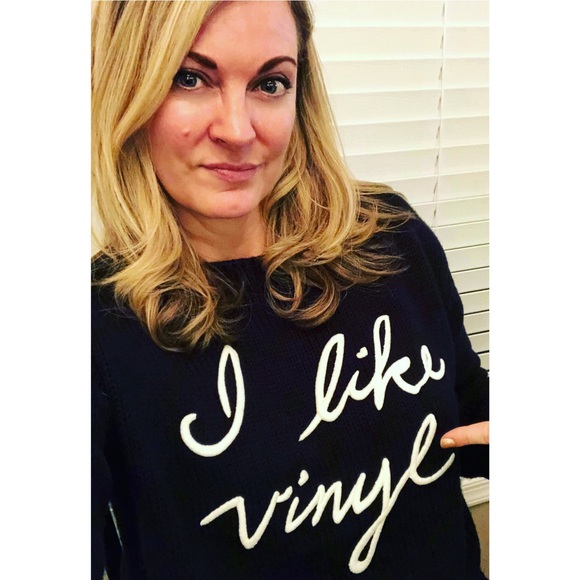 Meet your Posher, Lisa - Picture 1 of 3